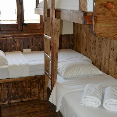 Apartament Acogedor Con Jardin En